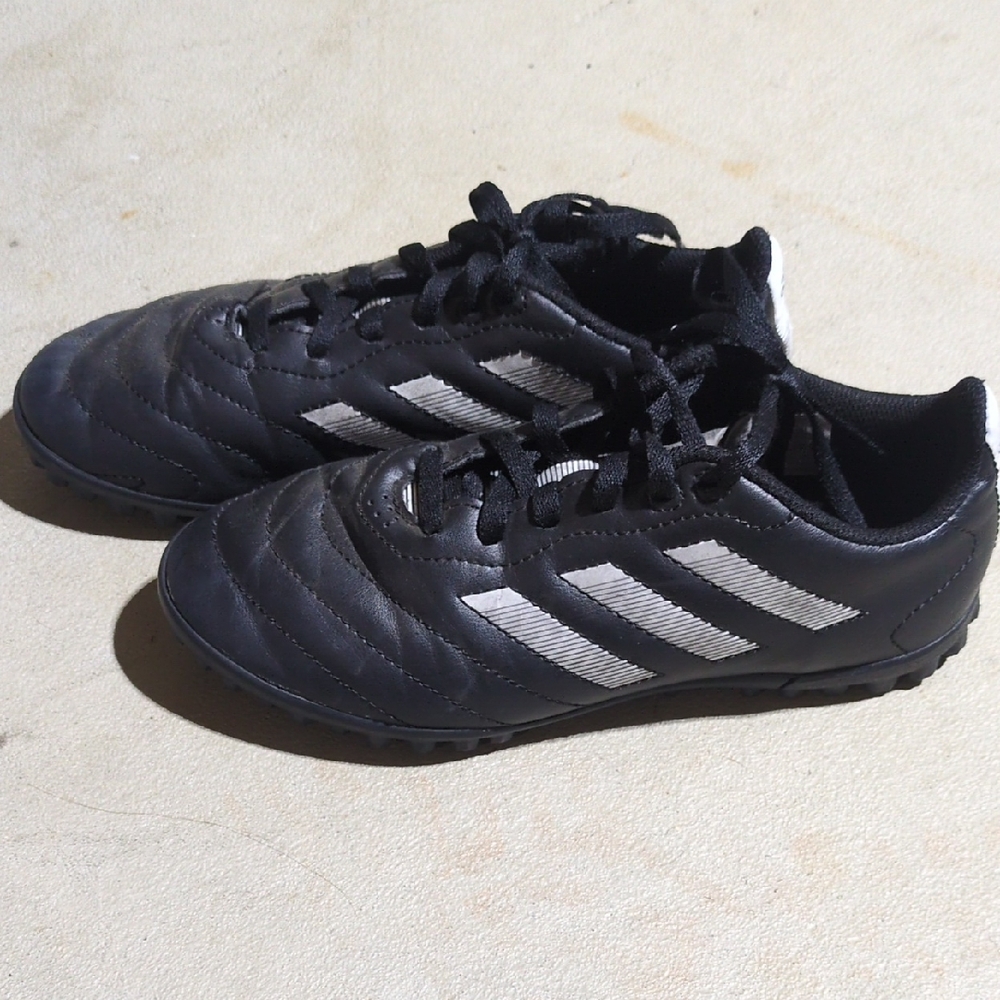 Adidas Kids Indoor Soccer/Turf Shoes